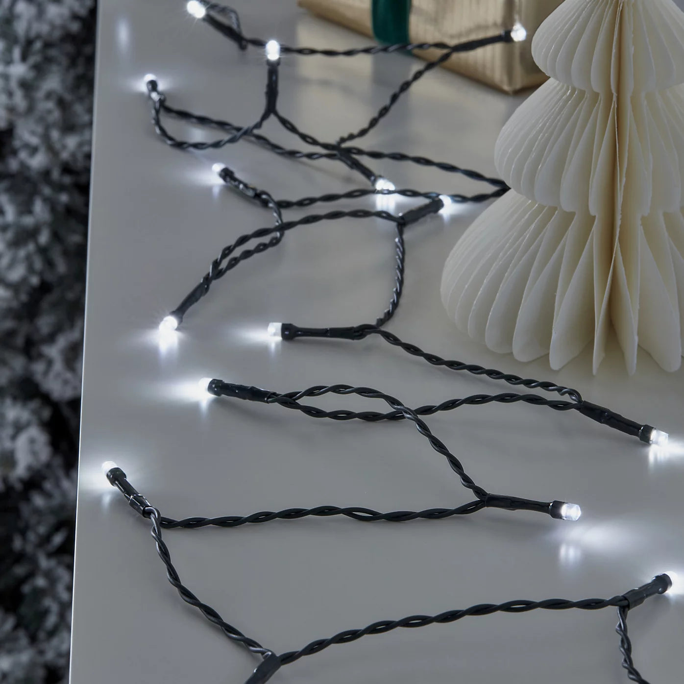 50 Warm white LED String lights With timer function & 0.3m Green cable