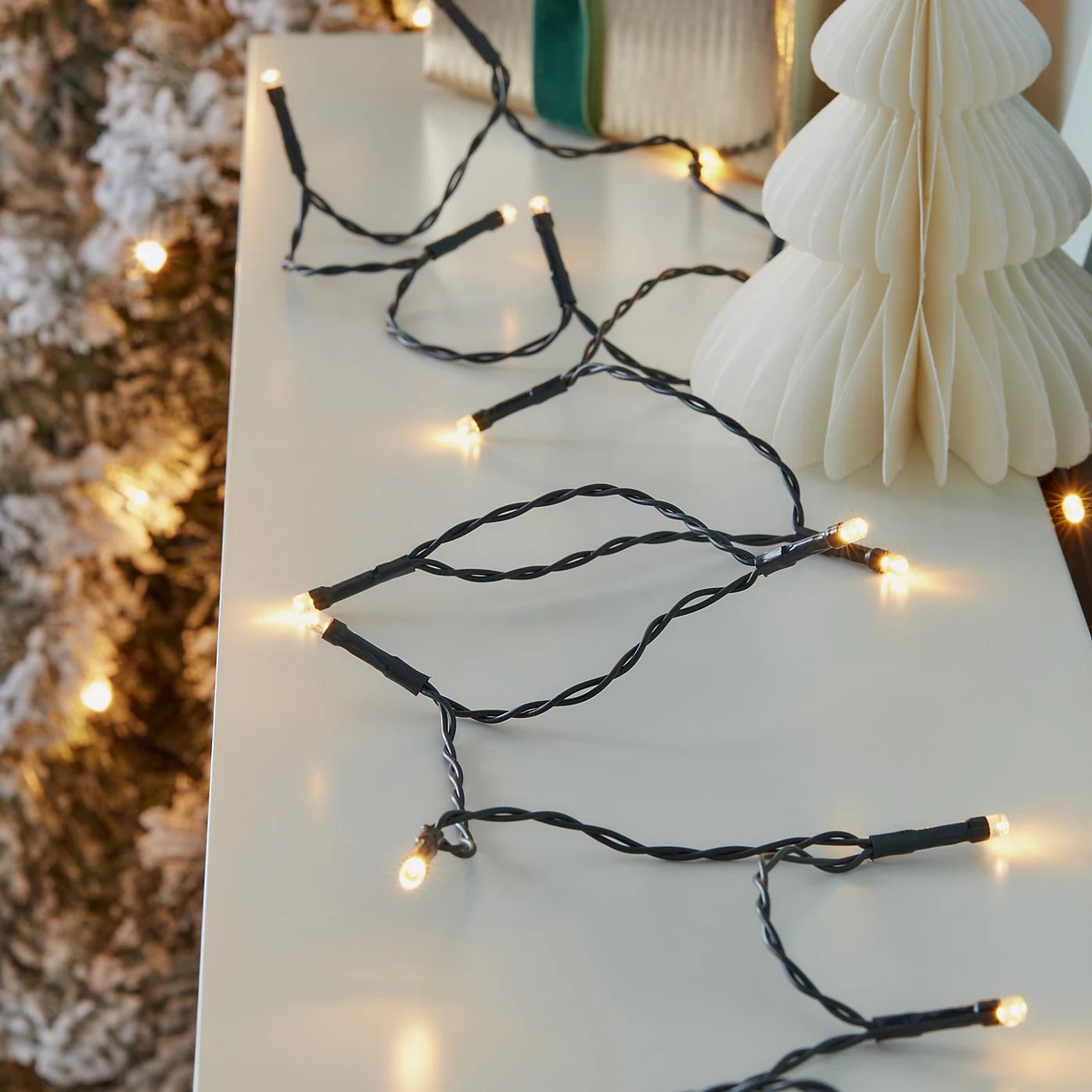 50 Warm white LED String lights With timer function & 0.3m Green cable