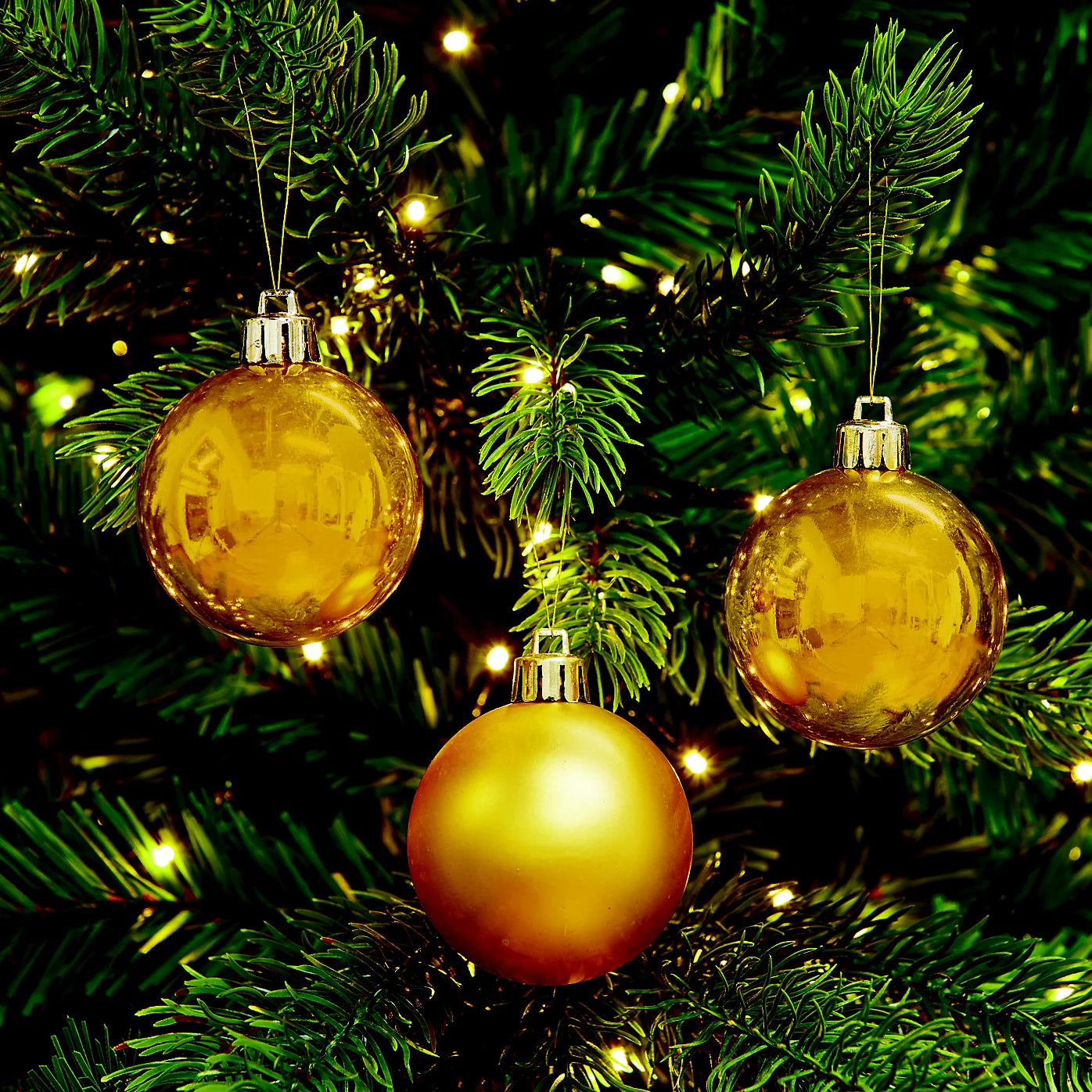 Gold effect Plastic Round Christmas bauble set, Set of 12 (D) 60mm