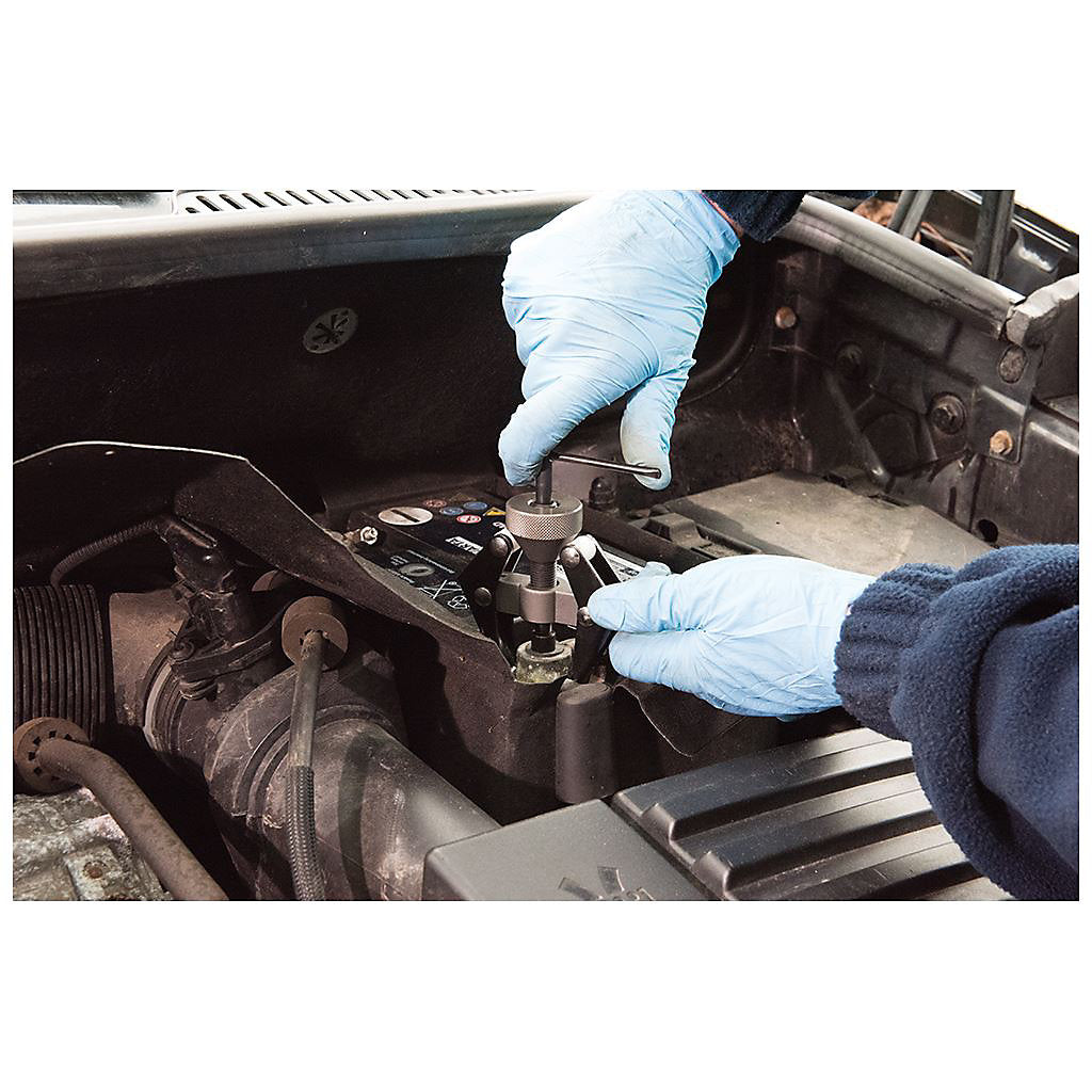 Silverline Wiper Arm & Battery Terminal Puller - 28mm Capacity