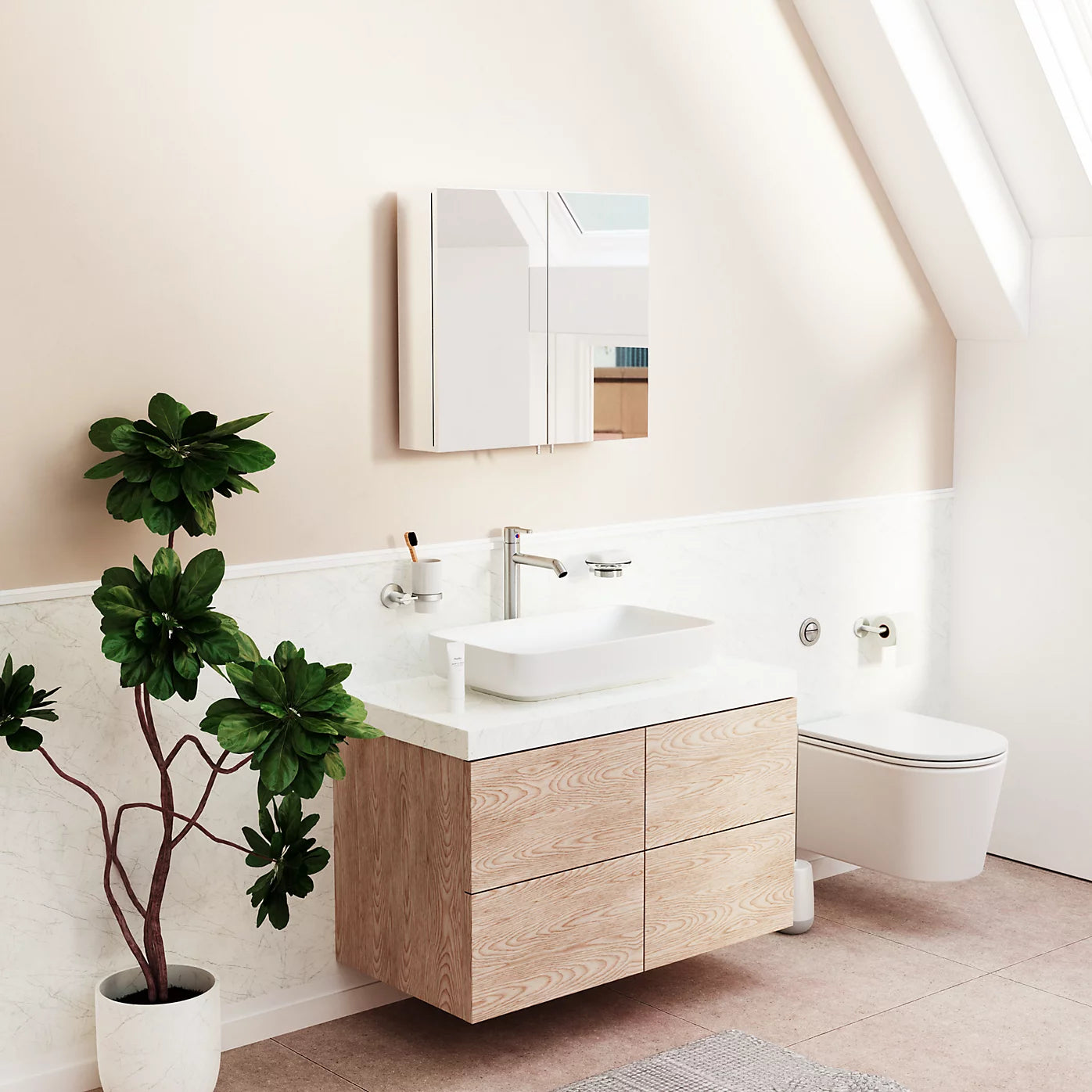 Croydex Vallon Silver effect Double Bathroom Cabinet With Mirrored door (H)571mm (W)600mm