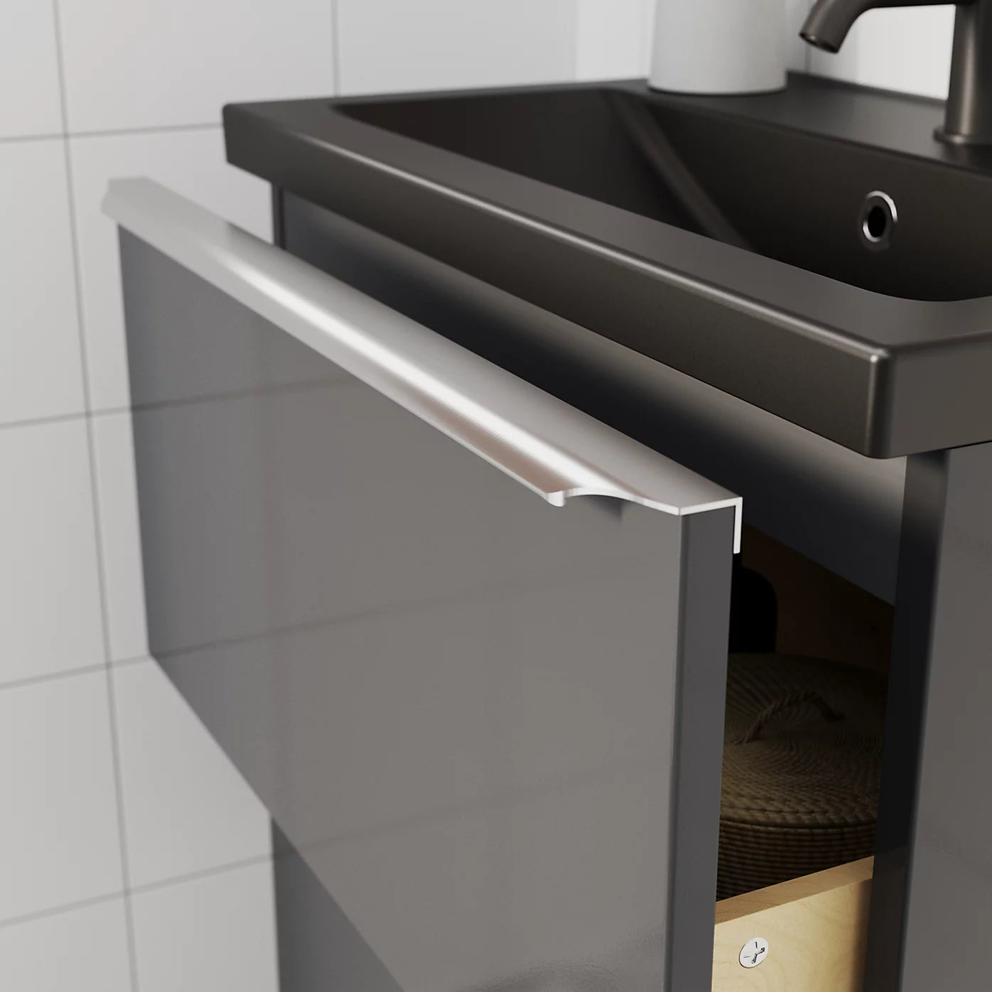 GoodHome Imandra Matt Chrome effect Bathroom Curved Edge Handle (L)60cm (D)39mm, Set of 2